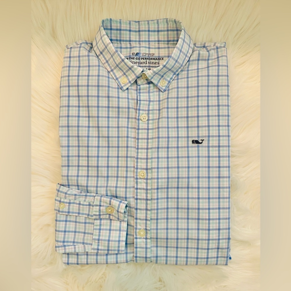 Vineyard Vines kids shirt